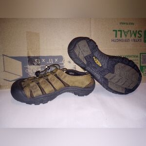 Keen Sport Sandals Women's Size 8 Newport Brown Waterproof Sport Hiking Water